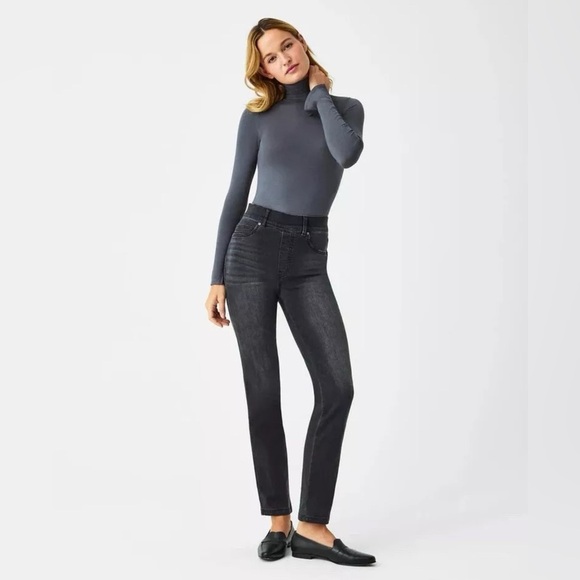 Spanx Ankle Straight Leg Jeans 20355R - Vintage Black - medium (6-8) Item#BZ - Picture 1 of 12